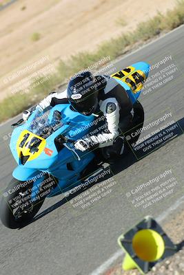 media/Oct-16-2022-TrackXperience (Sun) [[236a00b5b6]]/Group 3/session 2 turn 11/